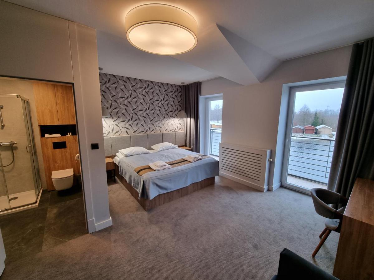 Hotel Ros Pisz Ngoại thất bức ảnh